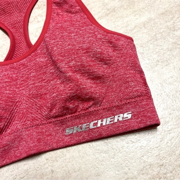 Skechers Small Sports Bra Red Pullover Wireless Removable Pads Racerback size S - Picture 2 of 4